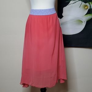 NWT LuLaRoe Lola Layered Skirt